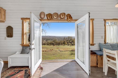 2460 Sulkey Ct, Copperopolis, CA, 95228 | Card Image