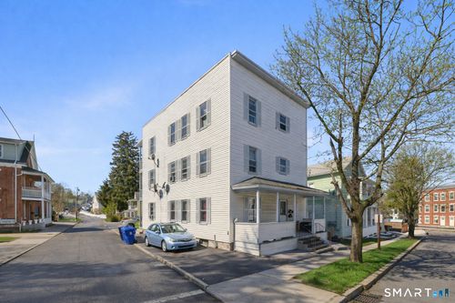 259 Pearl St, Middletown, CT, 06457-2745 | Card Image