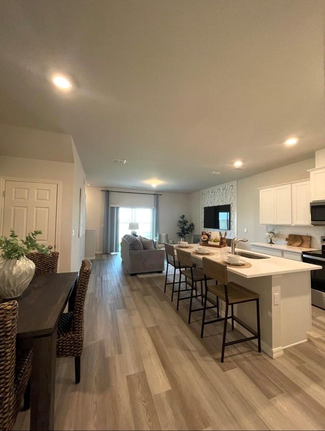 12861 Sw Forli Way, Condo with 3 bedrooms, 3 bathrooms and null parking in Port St. Lucie FL | Image 4