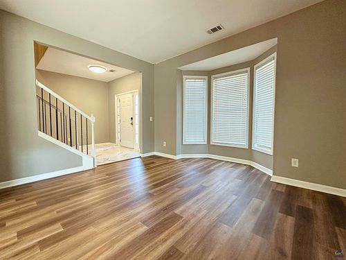 206 Christopher Dr, Byron, GA, 31008-6365 | Card Image