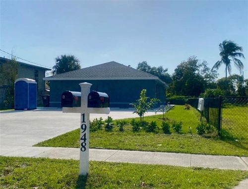 1948 Lillie St, FORT MYERS, FL, 33916-2717 | Card Image