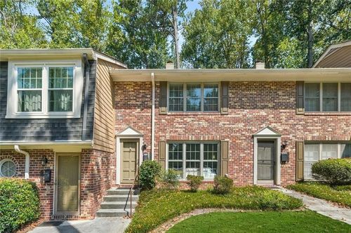 2474 Northlake Ct Ne, Atlanta, GA, 30345-2226 | Card Image