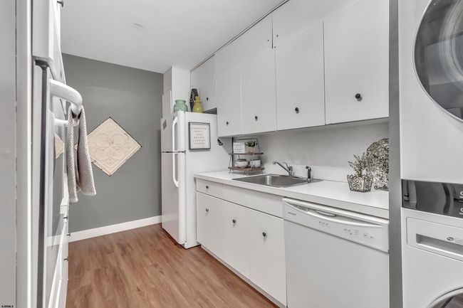 APT-108 - 5000 Boardwalk, Condo with 2 bedrooms, 2 bathrooms and null parking in Ventnor City NJ | Image 12