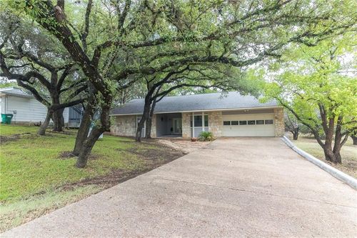 21825 Tallahassee Ave, Lago Vista, TX, 78645-6556 | Card Image