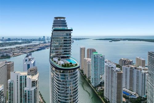 ph6001-300 Biscayne Boulevard Way, Miami, FL, 33131-2276 | Card Image