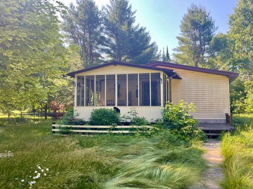 5787 Simpson Rd, Winter, WI, 54896 | Card Image