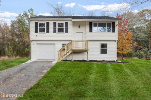 137 Red Bank Ave, Bayville, NJ, 08721-2030 | Card Image