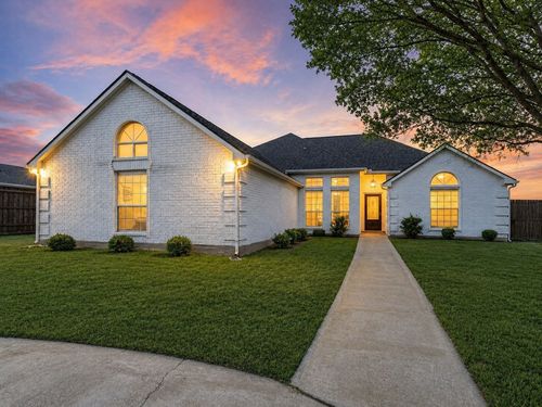 4971 Kiowa Trl, Argyle, TX, 76226-1573 | Card Image