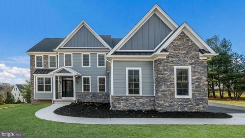 2550 Rickert Rd, PERKASIE, PA, 18944-3551 | Card Image