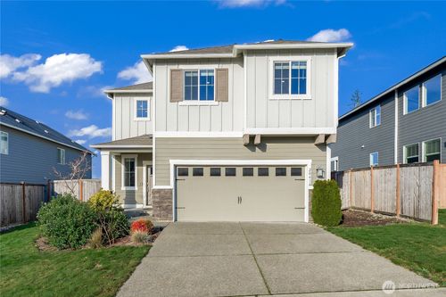 20416 Se 257th St, Covington, WA, 98042-6201 | Card Image