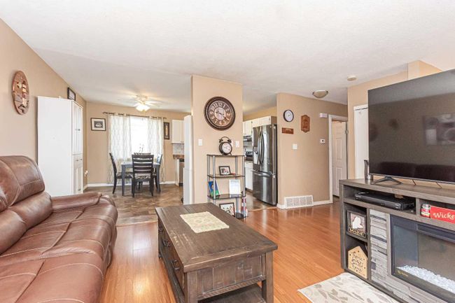 4608 33 Street, Home with 4 bedrooms, 2 bathrooms and 4 parking in Athabasca AB | Image 5