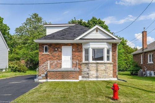 main-249 W 5th St, Hamilton, ON, L9C3N8 | Card Image