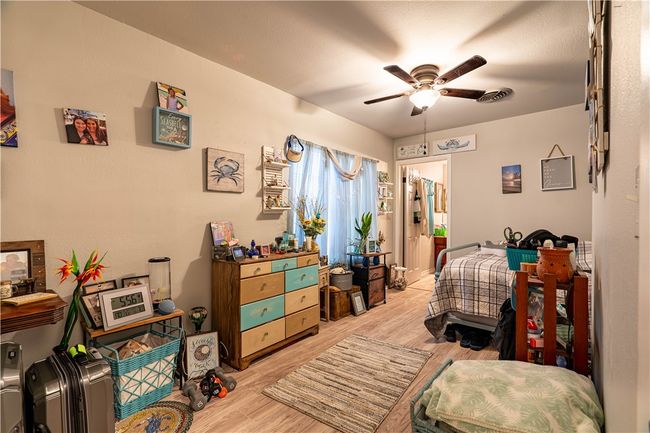 606 N Ironwood Ave, House other with 3 bedrooms, 2 bathrooms and 2 parking in Bishop TX | Image 16