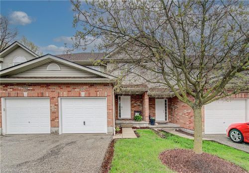 22-42 Fallowfield Drive, Kitchener, ON, N2C0A8 | Card Image