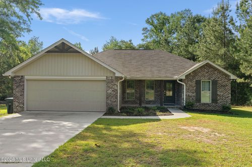 1910 Old Richton Rd, Petal, MS, 39465-4026 | Card Image