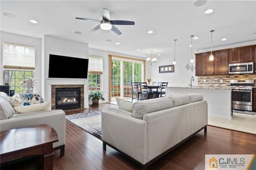 102 Ellsworth Way, MONMOUTH JUNCTION, NJ, 08852-2045 | Card Image