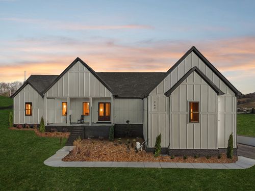 763 Thompson Creek Rd, Shelbyville, TN, 37160-6103 | Card Image