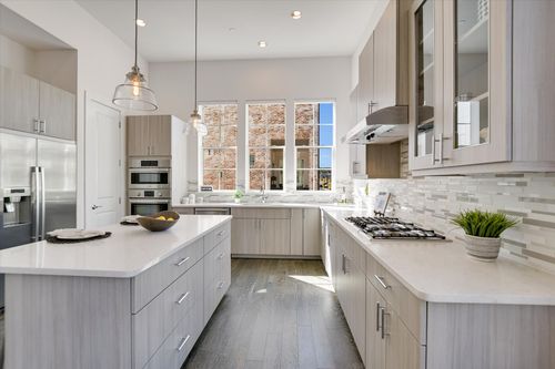 unit-1-1301 Town Creek Dr, Austin, TX, 78741-1537 | Card Image