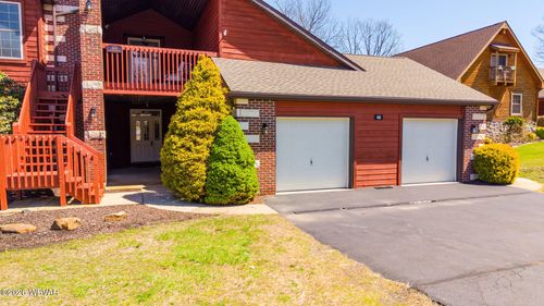 1603-40 Sugarloaf Ln, Hazle Township, PA, 18202-8231 | Card Image