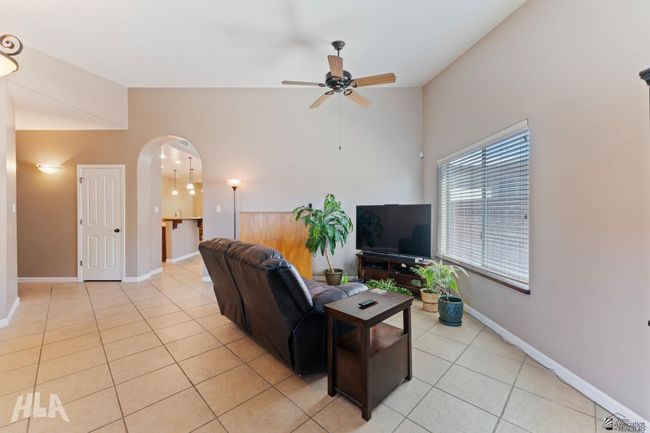 10320 E 37 Th Pl, House other with 4 bedrooms, 2 bathrooms and 2 parking in Yuma AZ | Image 13
