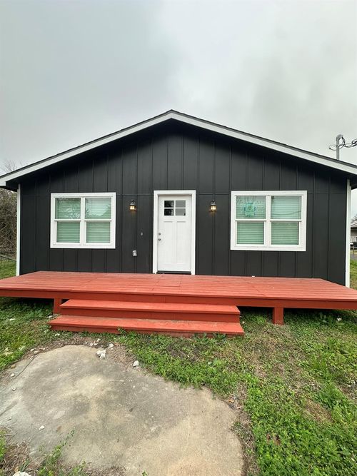 8223 Wallis St, Fulshear, TX, 77441 | Card Image