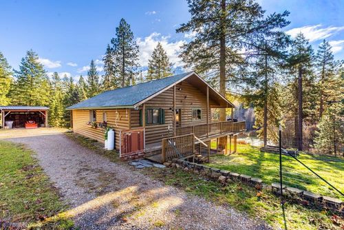 2353C Addy Gifford Rd, Addy, WA, 99101-5105 | Card Image