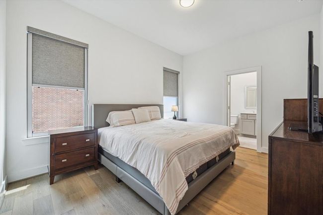 930 Dunleigh Meadows Ln, House other with 3 bedrooms, 4 bathrooms and 2 parking in Houston TX | Image 22