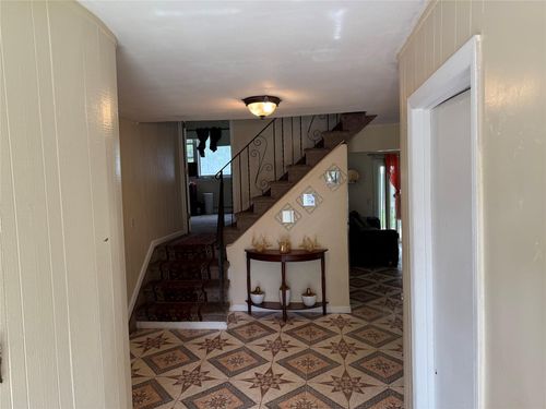 115 Branch Ave, Central Islip, NY, 11722-3524 | Card Image