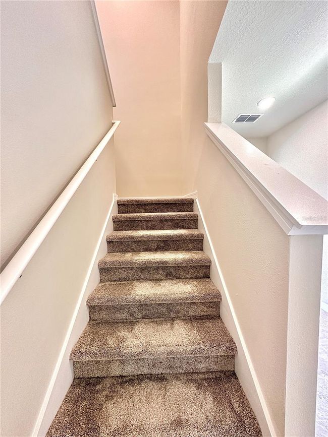 17152 Cagan Crossings Blvd, House other with 5 bedrooms, 3 bathrooms and null parking in CLERMONT FL | Image 8