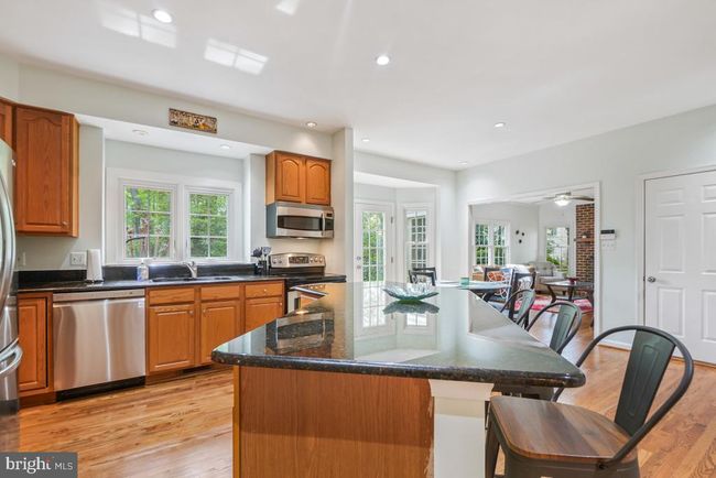13117 Crestbrook Dr, House other with 4 bedrooms, 4 bathrooms and null parking in MANASSAS VA | Image 11