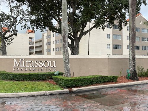 apt-201-6135 Nw 186th St, Hialeah, FL, 33015-6077 | Card Image
