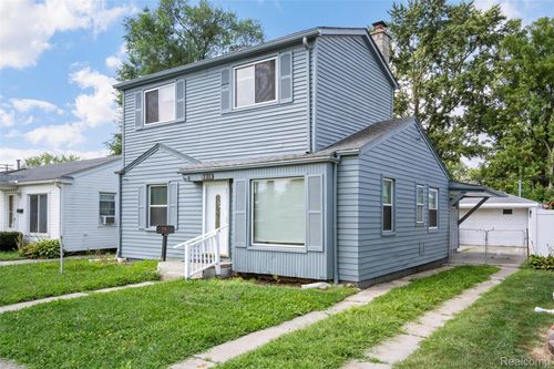 8818 Clippert St, Taylor, MI, 48180-2829 | Card Image