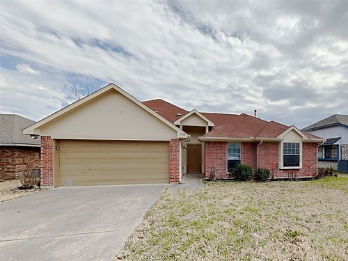 1714 Knob Hill Dr, Garland, TX, 75043-7527 | Card Image