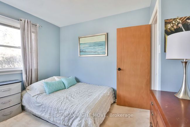 35 Fittons Rd E, House other with 3 bedrooms, 2 bathrooms and 4 parking in Orillia ON | Image 17