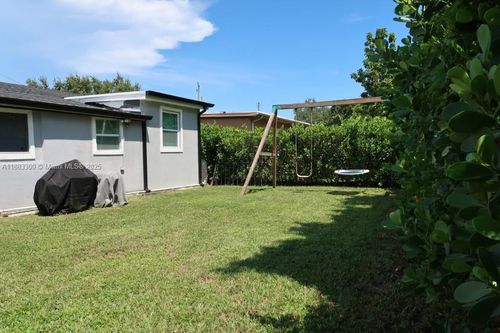 2-1336 Nw 38th St, Miami, FL, 33142-4828 | Card Image