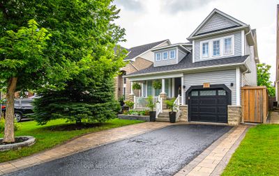 62 Kenilworth Cres, House other with 4 bedrooms, 3 bathrooms and 3 parking in Whitby ON | Image 2