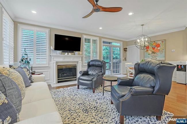 12 Pheasant Run, Condo with 2 bedrooms, 3 bathrooms and null parking in Old Tappan NJ | Image 6