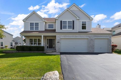 10592 Capitol Ln, Huntley, IL, 60142-4000 | Card Image