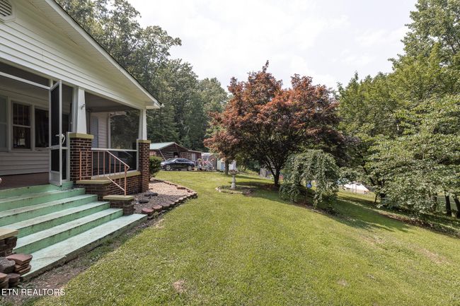 4532 E Lamar Alexander Pkwy, House other with 3 bedrooms, 2 bathrooms and null parking in Walland TN | Image 11
