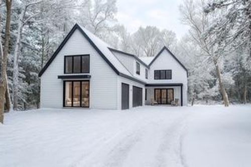 25955 Wild Rose Ln, Shorewood, MN, 55331-7934 | Card Image