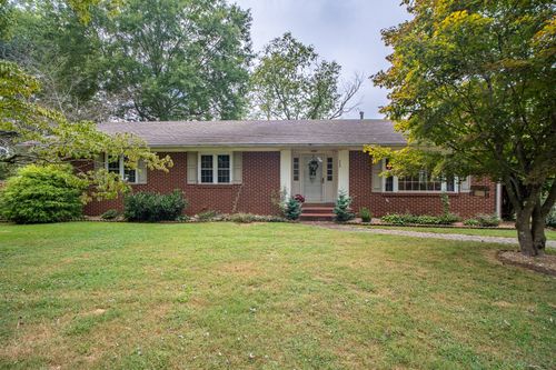 225 Caperton Ave, Lawrenceburg, TN, 38464-3444 | Card Image