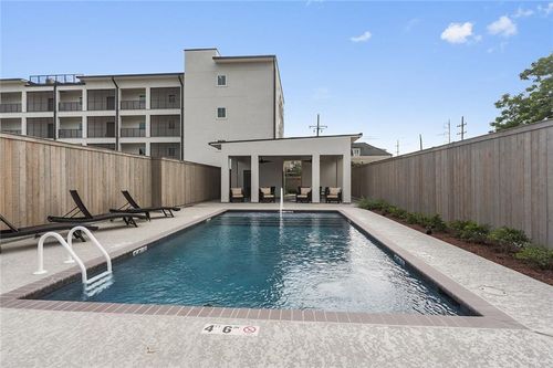303-2100 Saint Thomas St, New Orleans, LA, 70130-4971 | Card Image