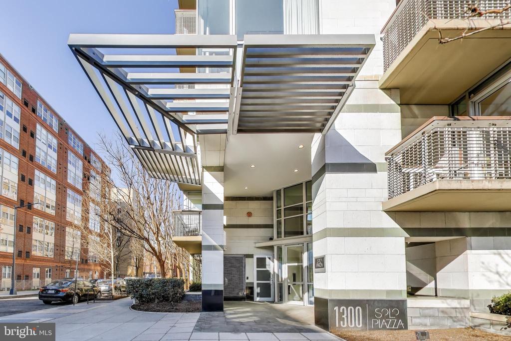 Residential in WASHINGTON 3
