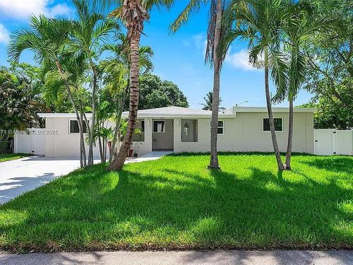 2001 N 22nd Ave, Hollywood, FL, 33020-2316 | Card Image