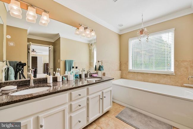 21345 Flatwood Pl, House other with 4 bedrooms, 4 bathrooms and null parking in STERLING VA | Image 19