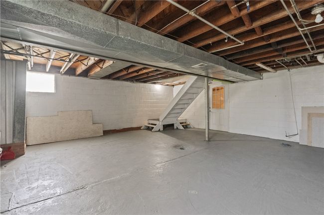 2034 Washington Blvd, House other with 3 bedrooms, 2 bathrooms and 2 parking in Glassport PA | Image 25