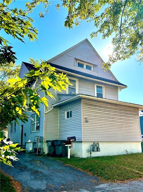 125-125 Cedarwood Ter, Rochester, NY, 14609-6315 | Card Image