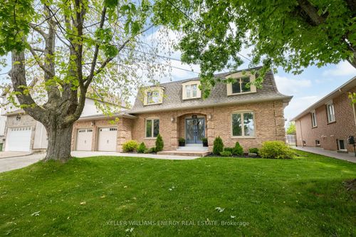 158 Chester Ave, Hamilton, ON, L9C2X1 | Card Image
