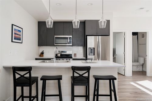 1172 S Reed Way, Lakewood, CO, 80232-5599 | Card Image