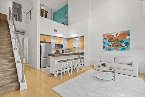 402-133 The Promenade N, Long Beach, CA, 90802-2482 | Card Image